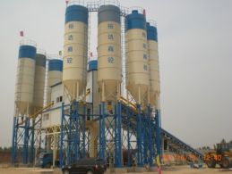 2HZS雙線120型攪拌站水泥倉